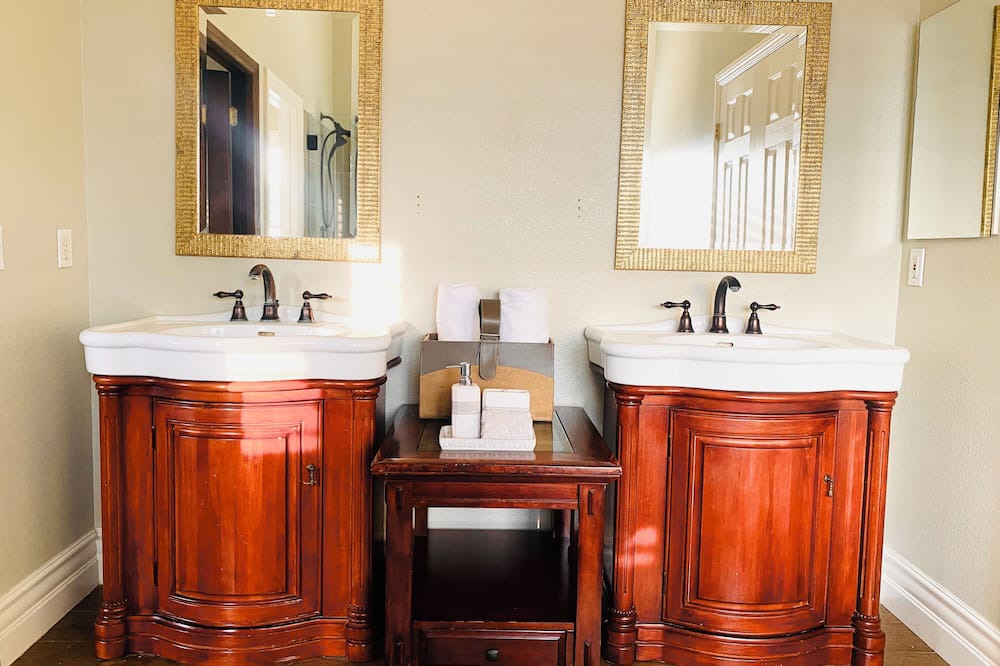 Photo of Bathroom in Chino