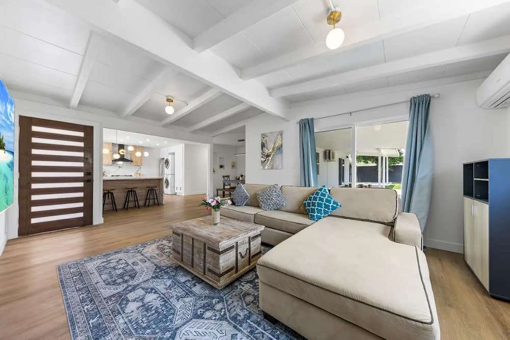 Photo of Livingroom in Rowland Heights