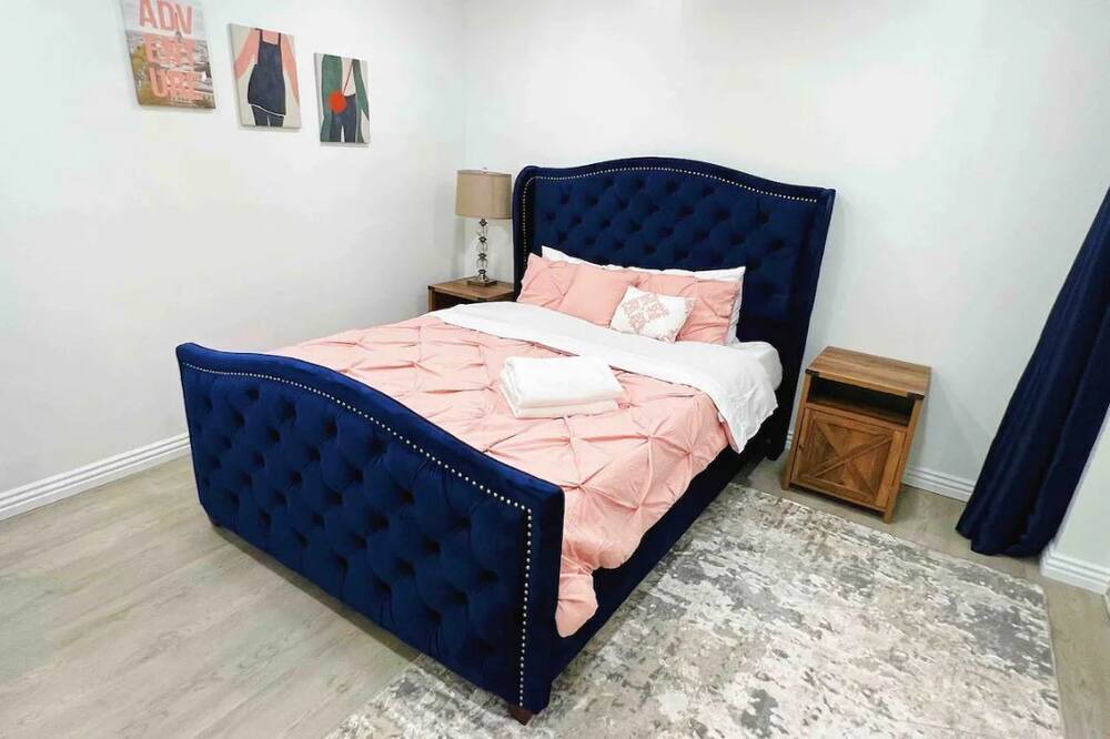 Photo of Bedroom in Westmont
