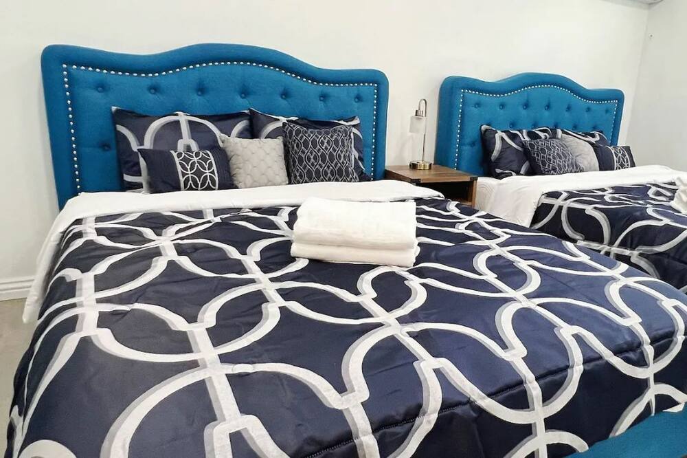Photo of Bedroom in Westmont
