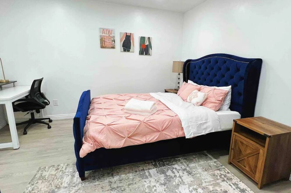 Photo of Bedroom in Westmont