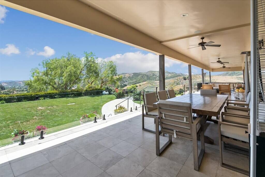 Photo of Outdoor in Castaic