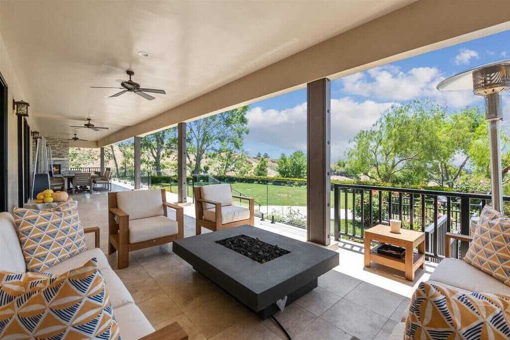 Photo of Outdoor in Castaic
