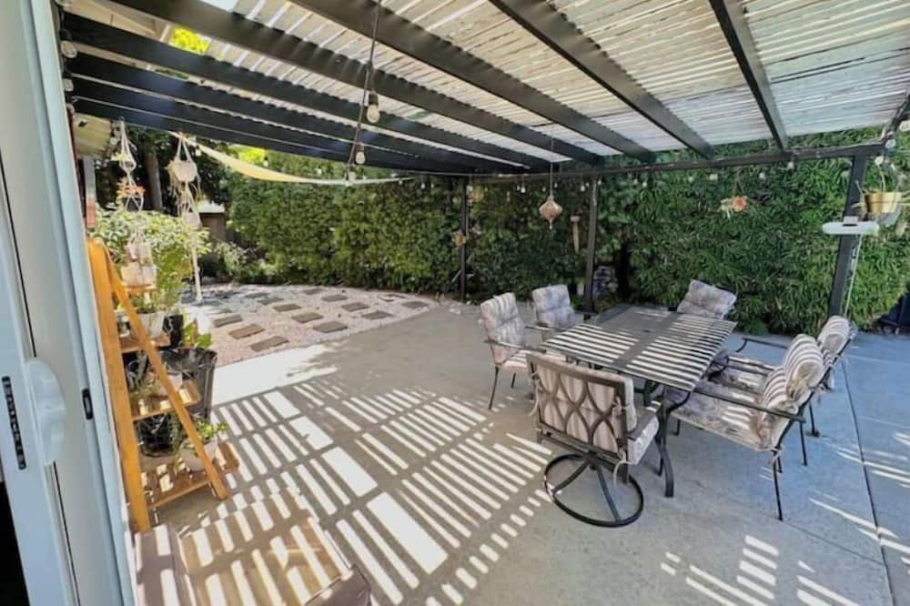 Photo of Patio Balcony in Whittier