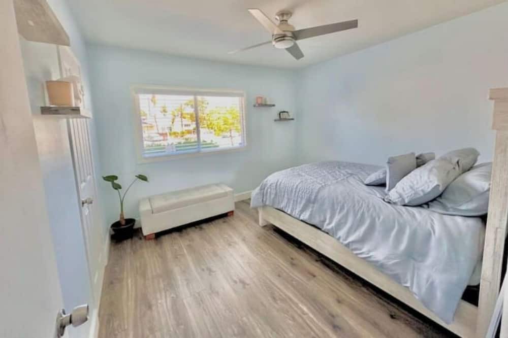 Photo of Bedroom in Whittier