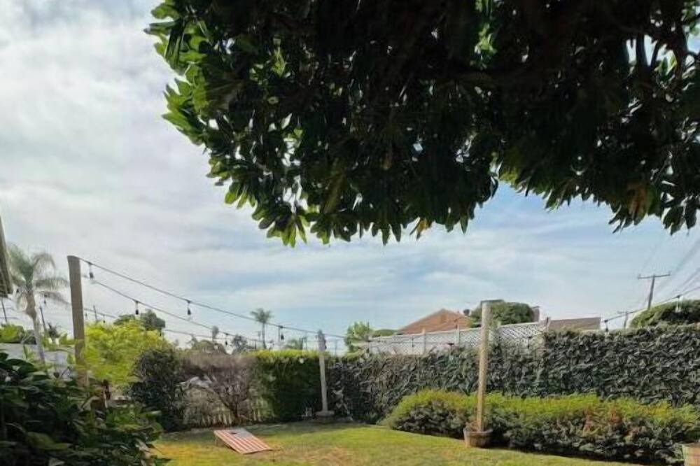 Photo of Outdoor in Whittier