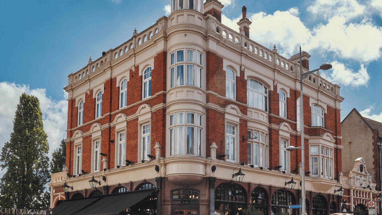Photo of Outdoor in Kilburn