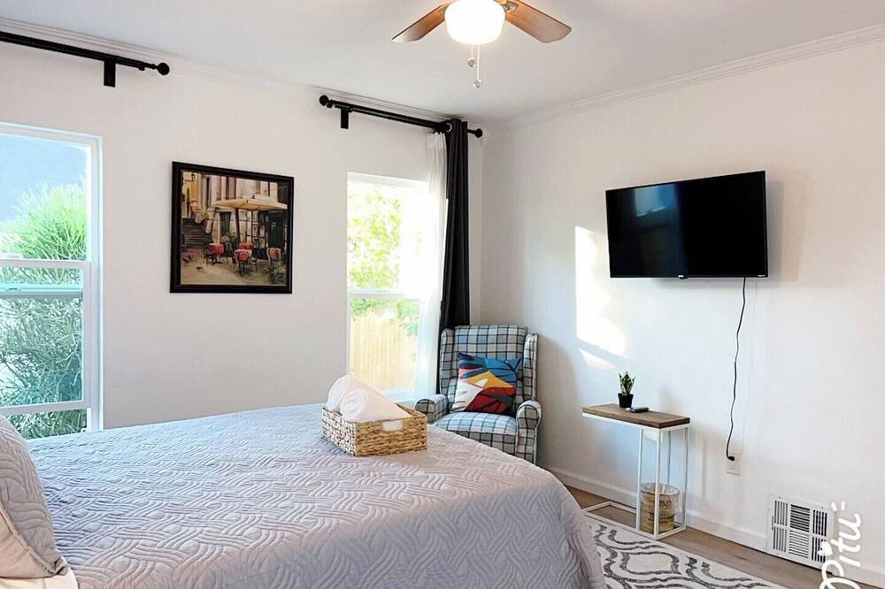 Photo of Bedroom in San Bernardino