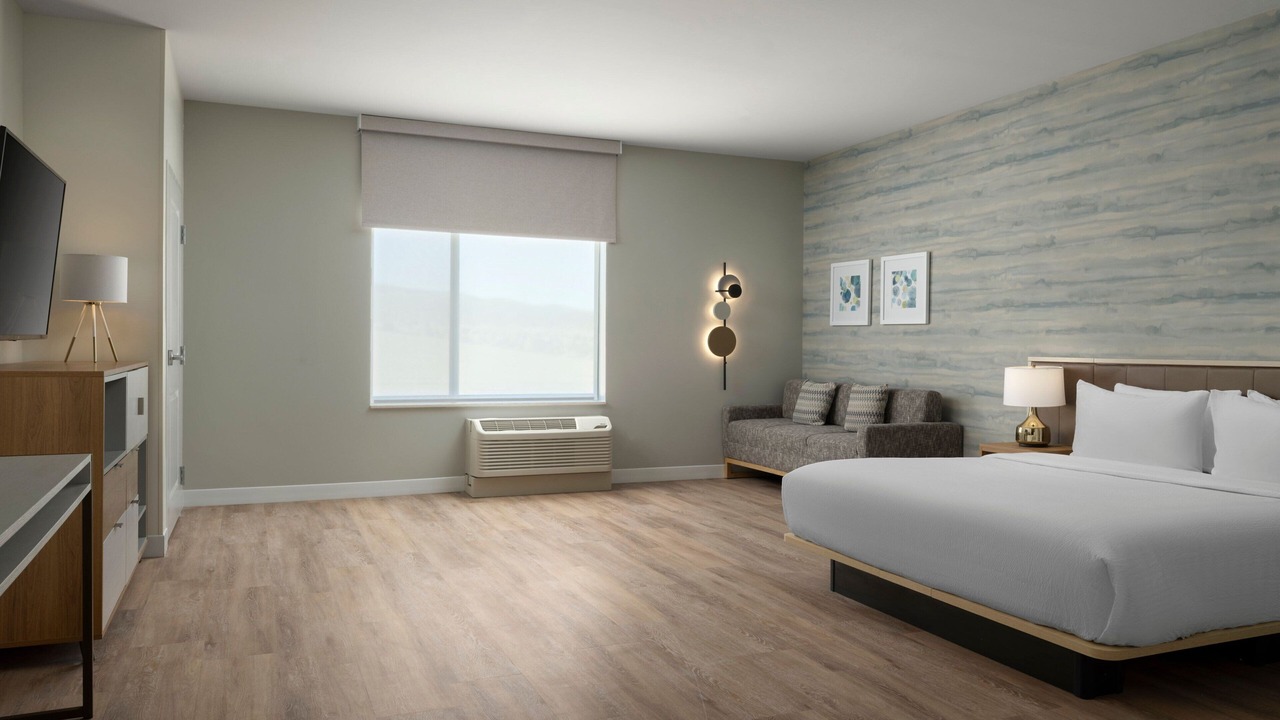 Photo of Bedroom in Barstow