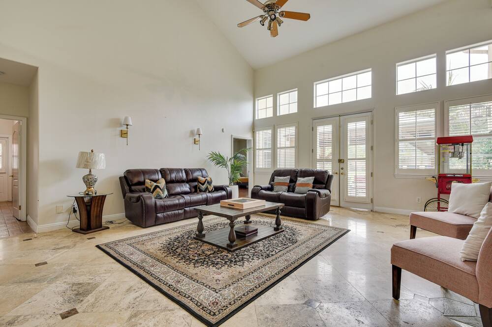 Photo of Livingroom in Rowland Heights