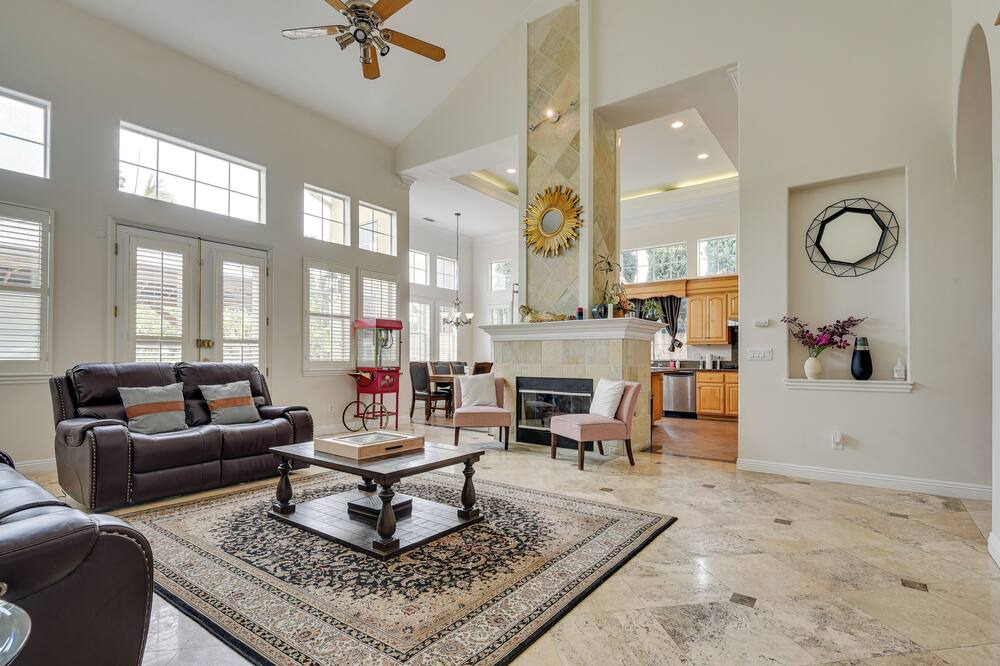 Photo of Livingroom in Rowland Heights
