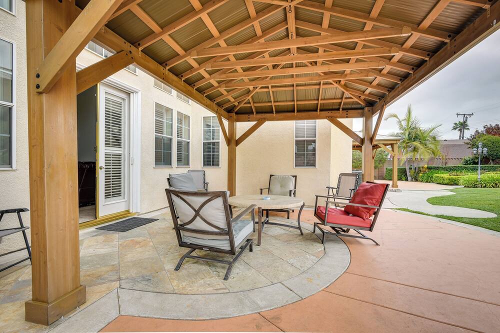 Photo of Patio Balcony in Rowland Heights