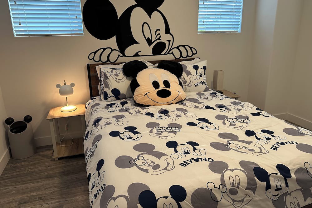 Photo of Bedroom in El Monte