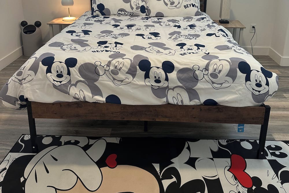 Photo of Bedroom in El Monte