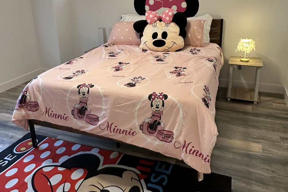 Photo of Bedroom in El Monte