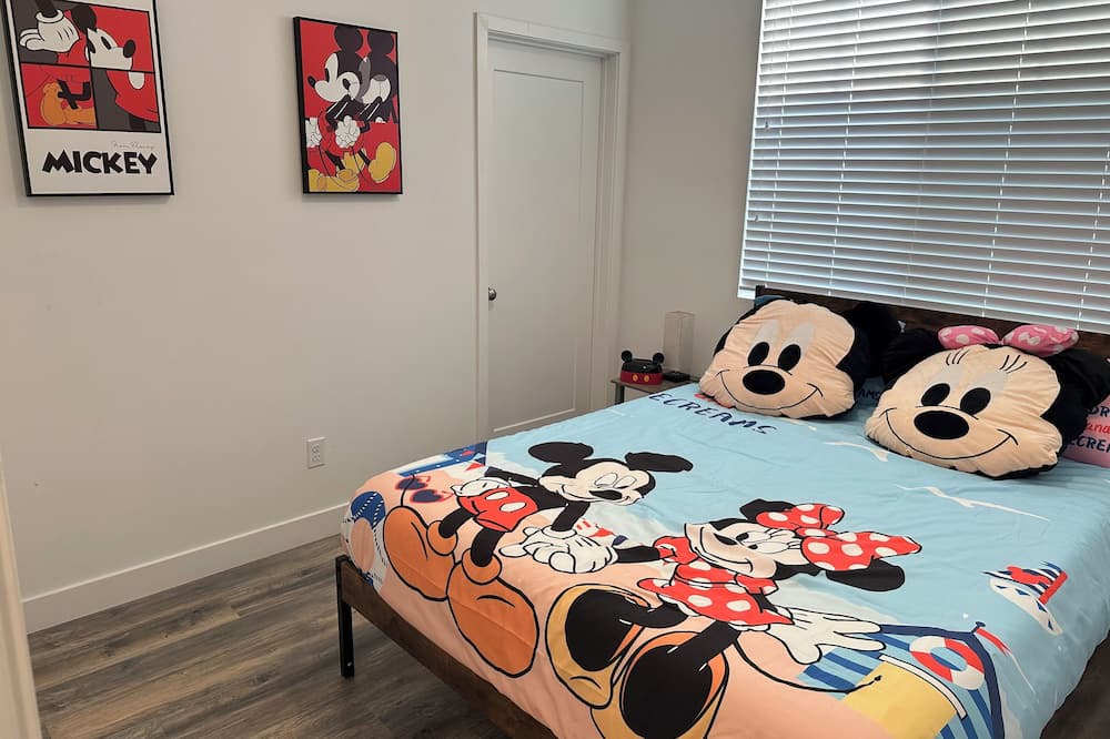 Photo of Bedroom in El Monte
