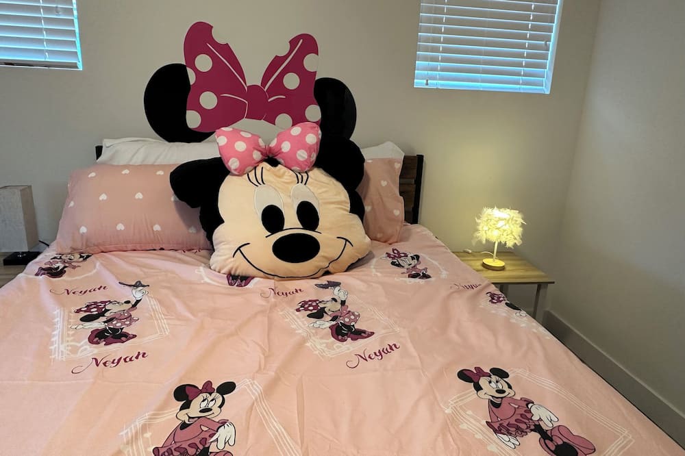 Photo of Bedroom in El Monte