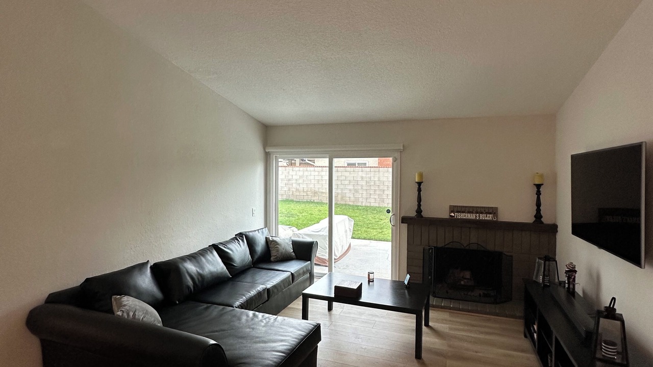 Photo of Livingroom in Chino