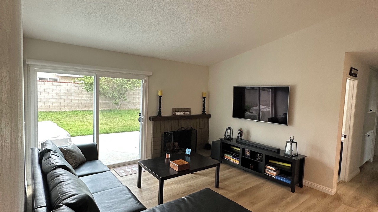 Photo of Livingroom in Chino