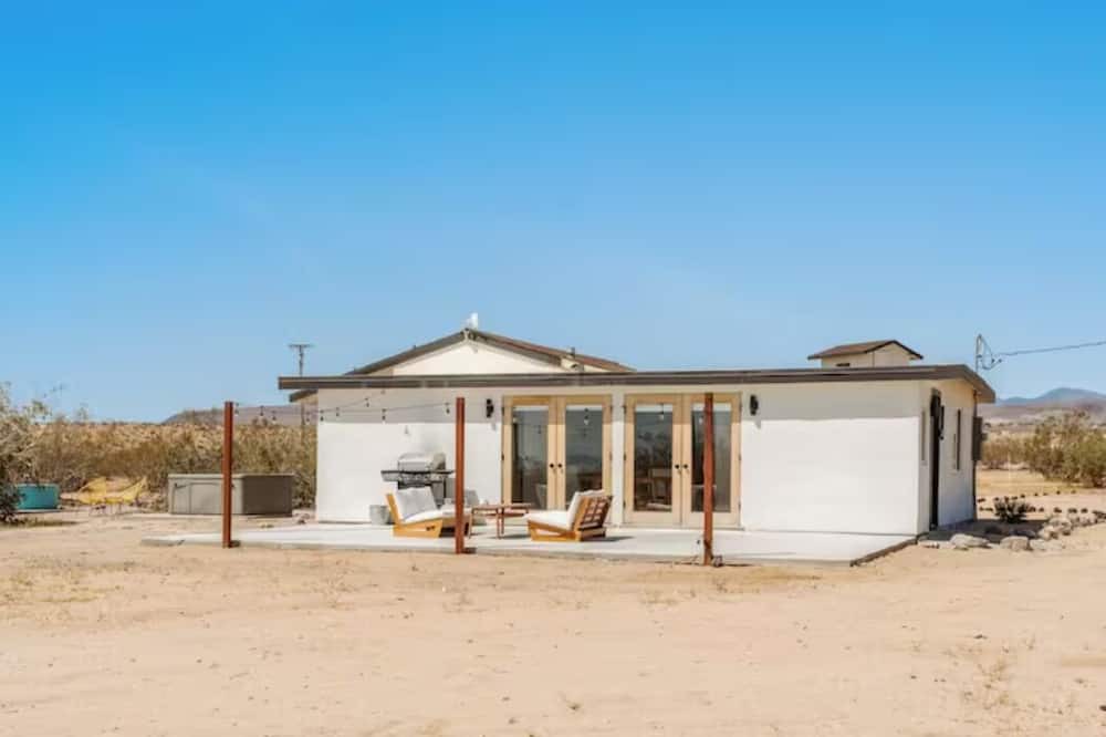 Photo of Outdoor in Landers