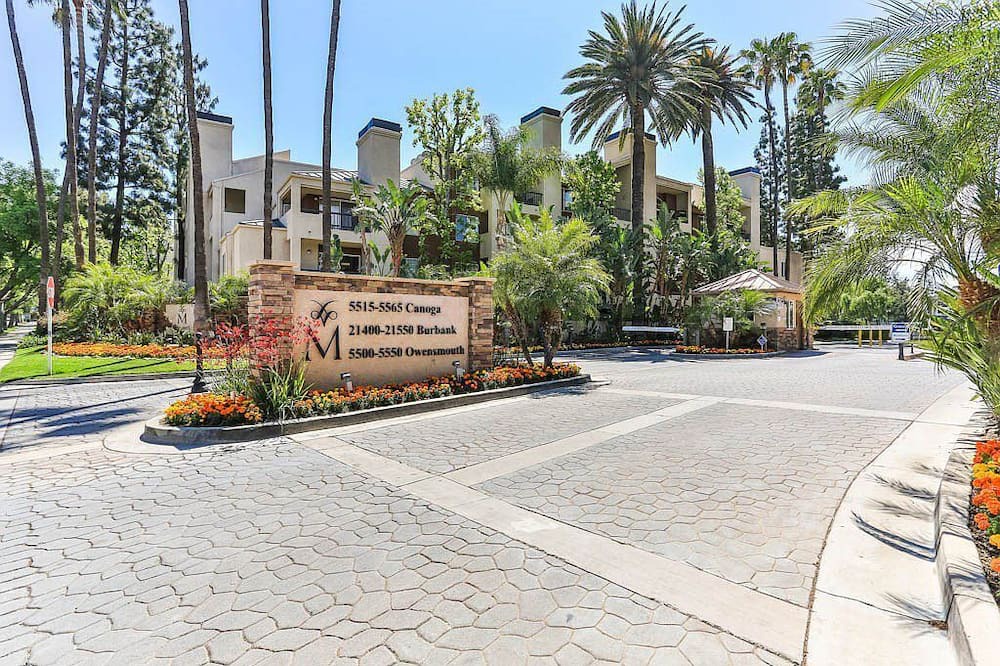 Photo of Outdoor in Warner Center