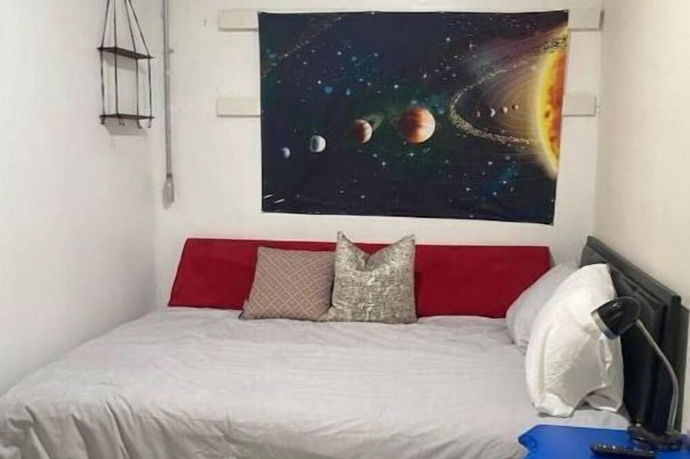 Photo of Bedroom in Val Verde