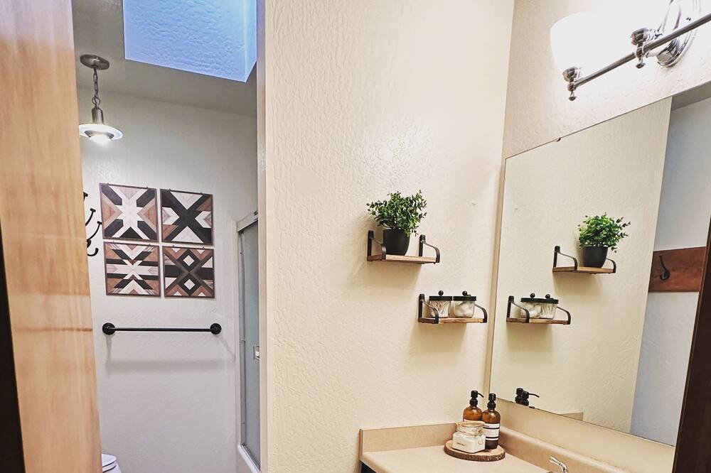 Photo of Bathroom in Phoenix Lake-Cedar Ridge