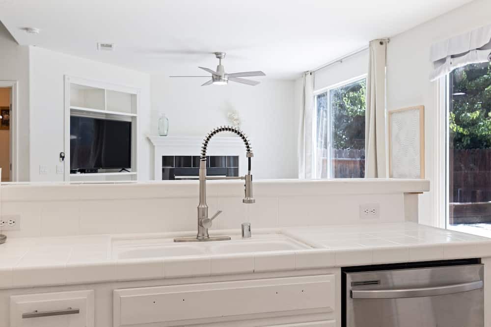 Photo of Kitchen in North Natomas