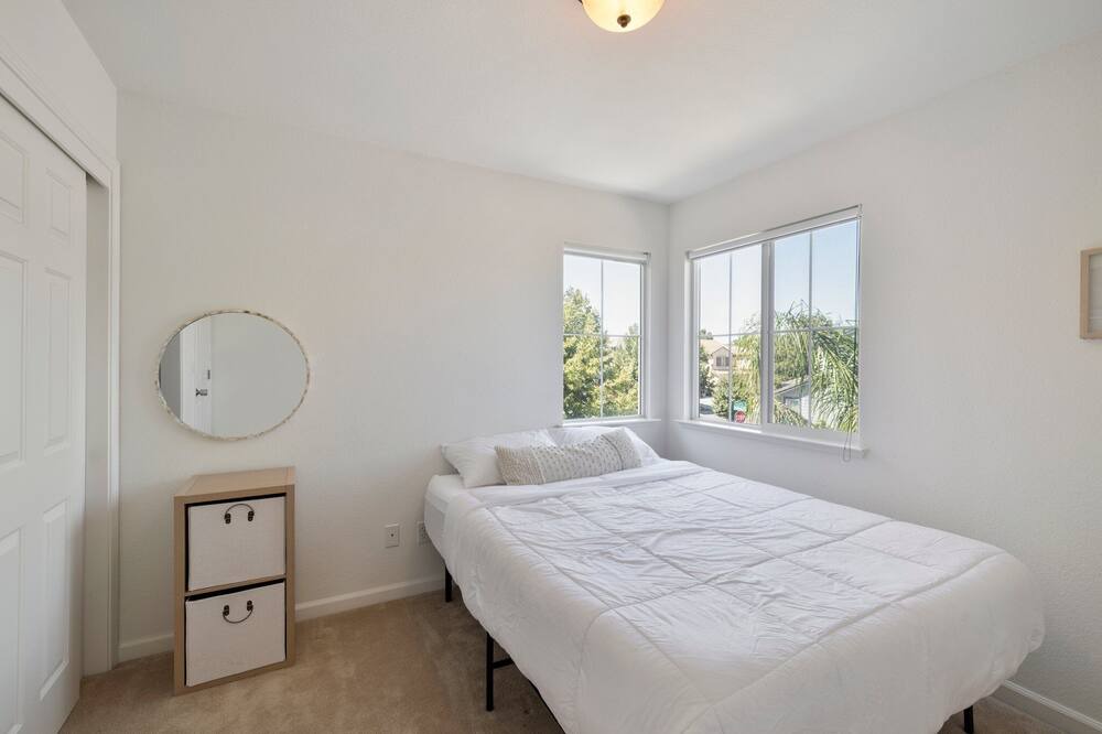 Photo of Bedroom in North Natomas