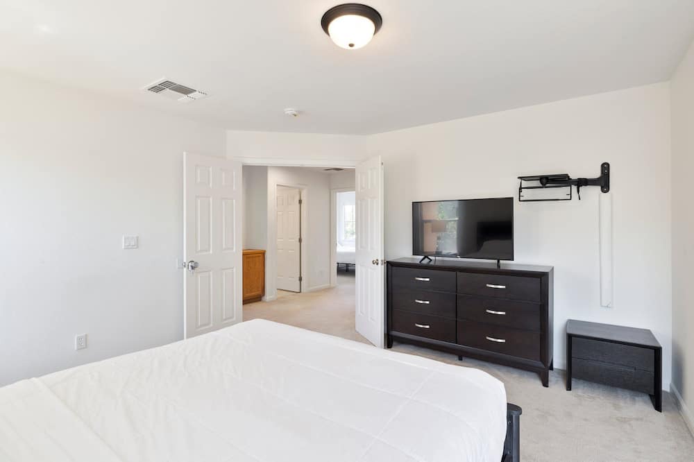 Photo of Bedroom in North Natomas