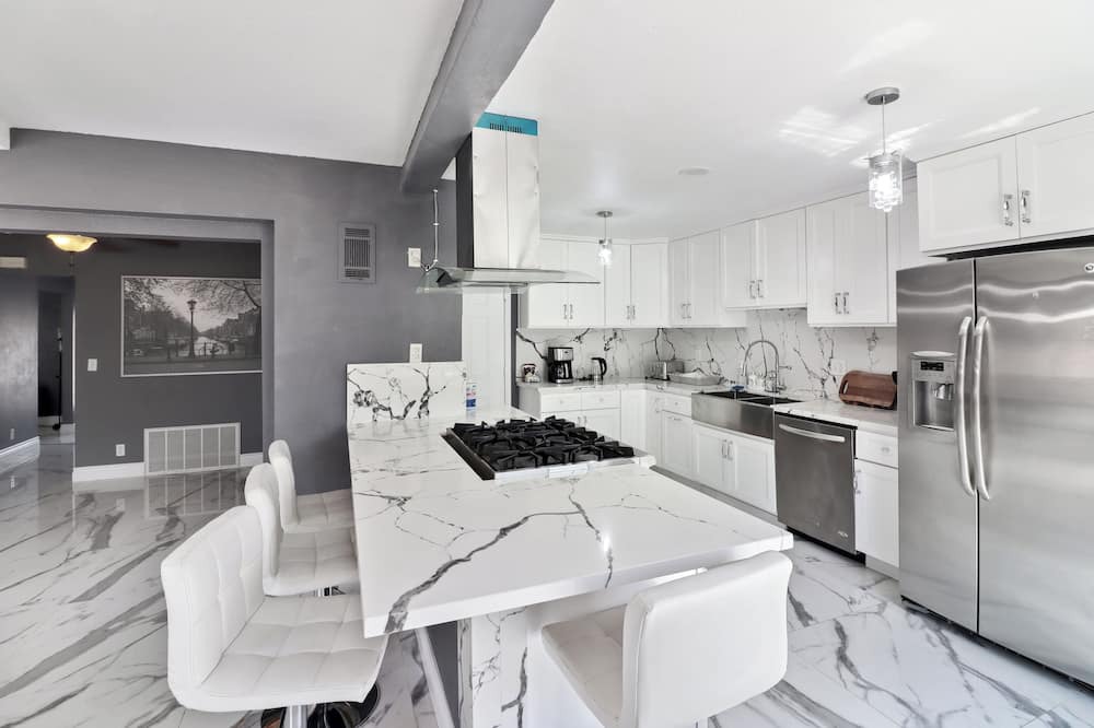 Photo of Kitchen in Anaheim Colony Historic District