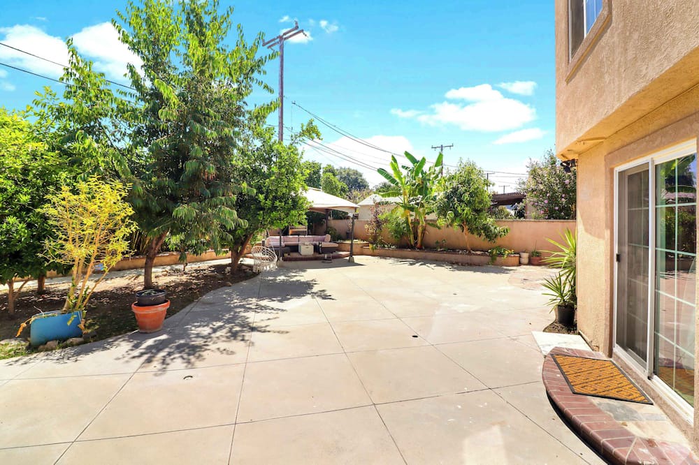 Photo of Patio Balcony in Anaheim Colony Historic District