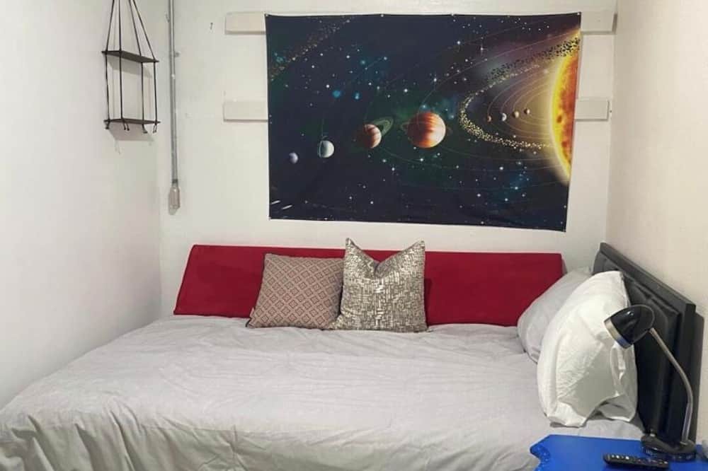 Photo of Bedroom in Val Verde