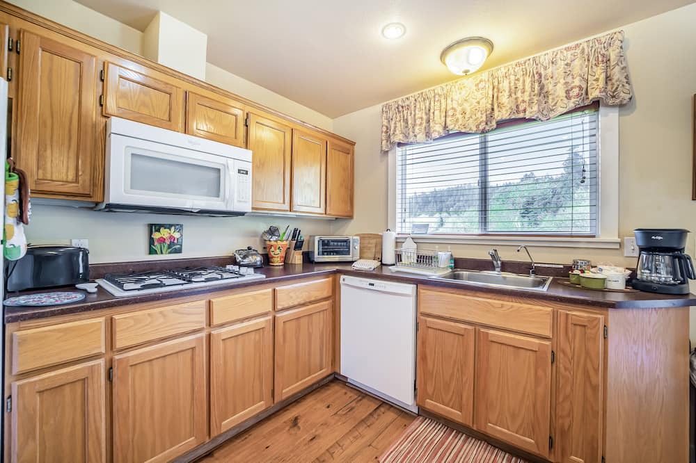 Photo of Kitchen in Orick