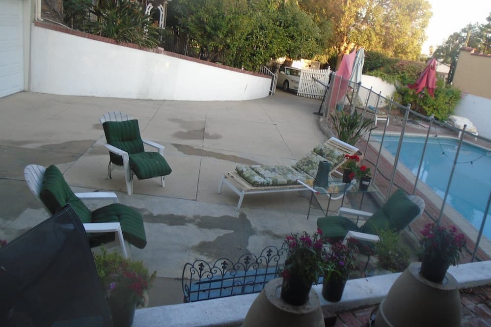 Photo of Outdoor in Verdugo Viejo