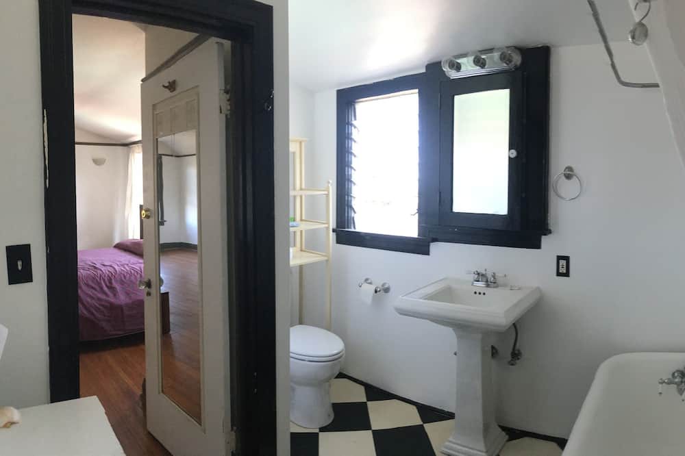Photo of Bedroom in Verdugo Viejo