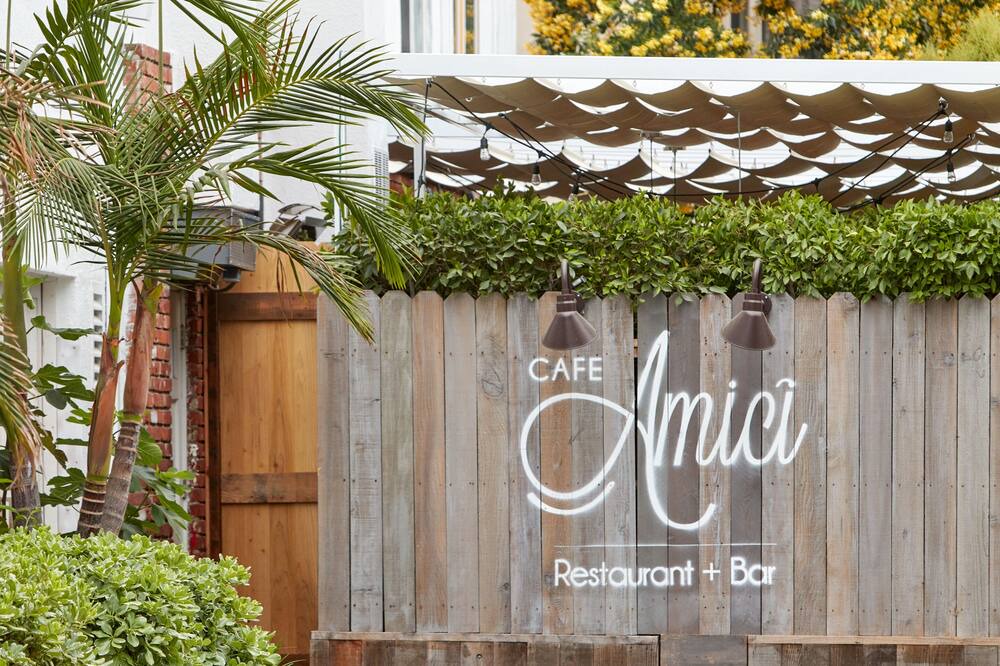 Photo of Outdoor in Beverly Hills