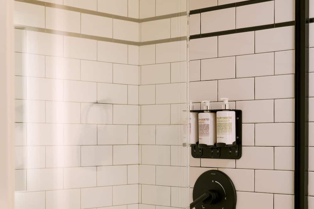 Photo of Bathroom in Sawtelle