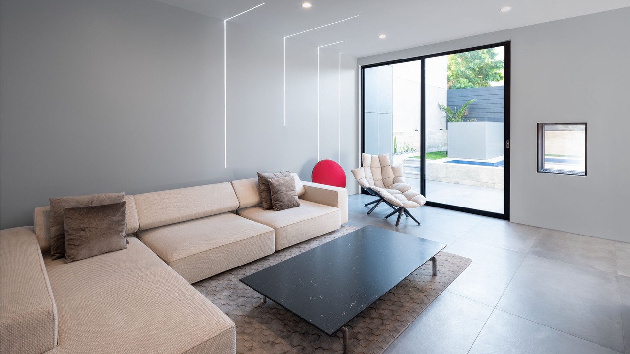 Photo of Livingroom in Hill Section