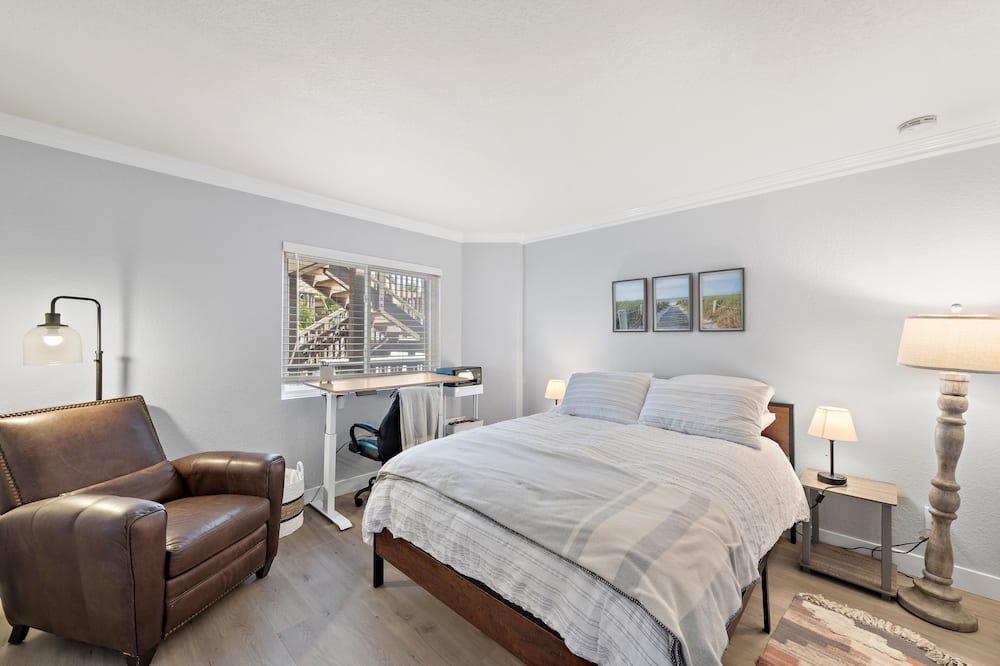 Photo of Bedroom in Monarch Beach