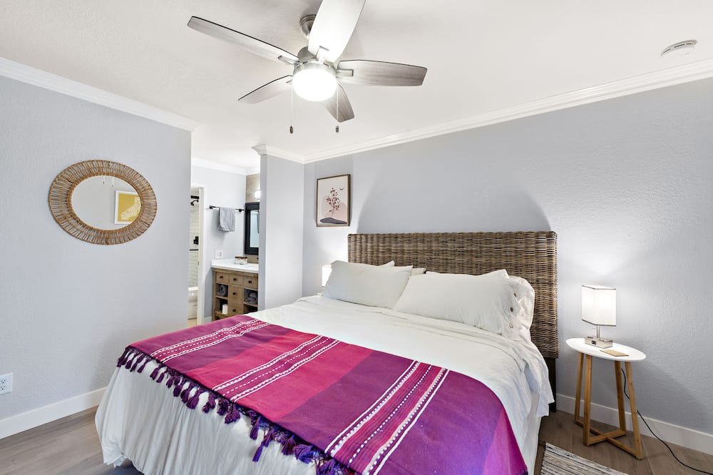 Photo of Bedroom in Monarch Beach