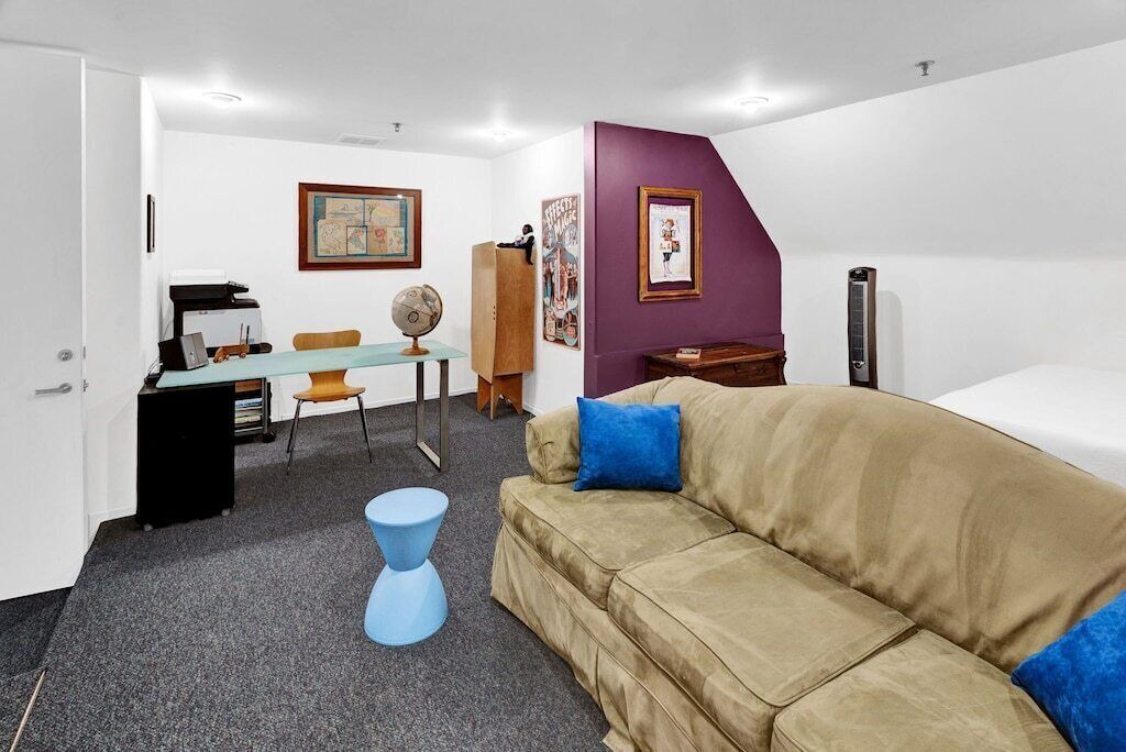 Photo of Livingroom in Santa Monica Canyon