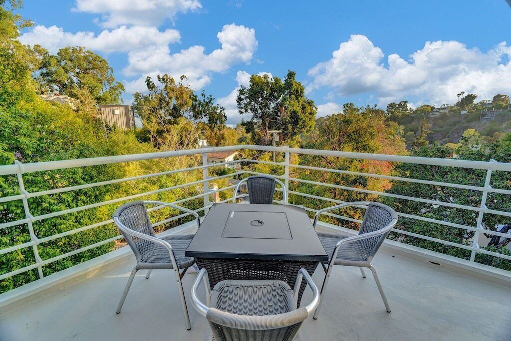Photo of Outdoor in Santa Monica Canyon