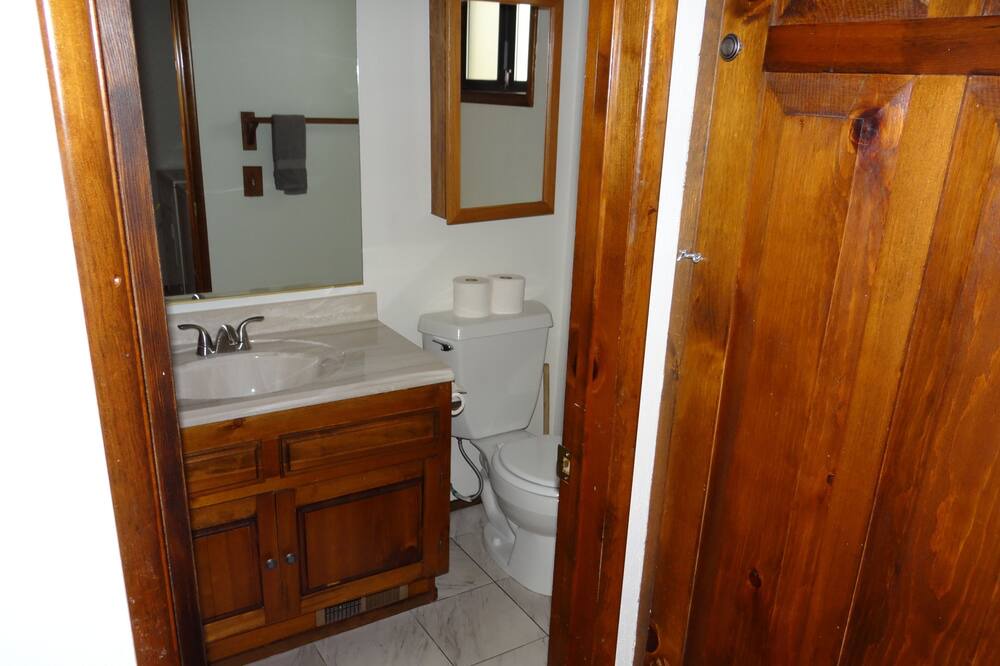 Photo of Bathroom in Big Bear