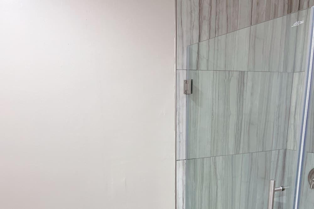 Photo of Bathroom in Pasadena