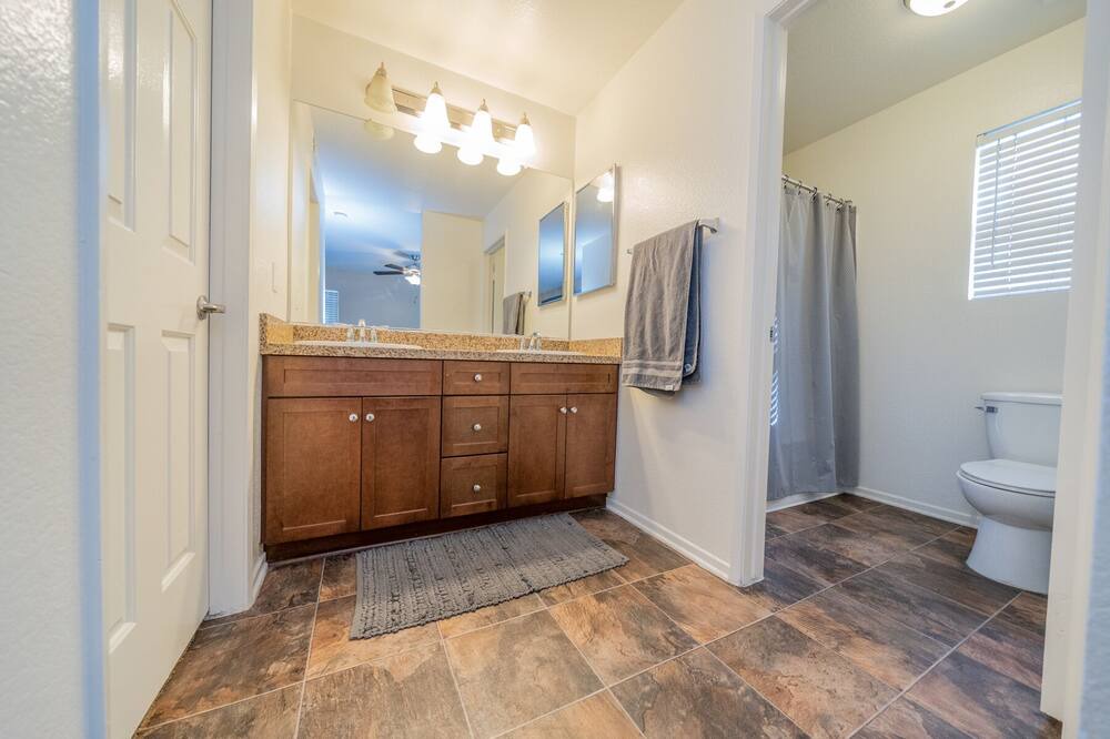 Photo of Bathroom in Mira Loma