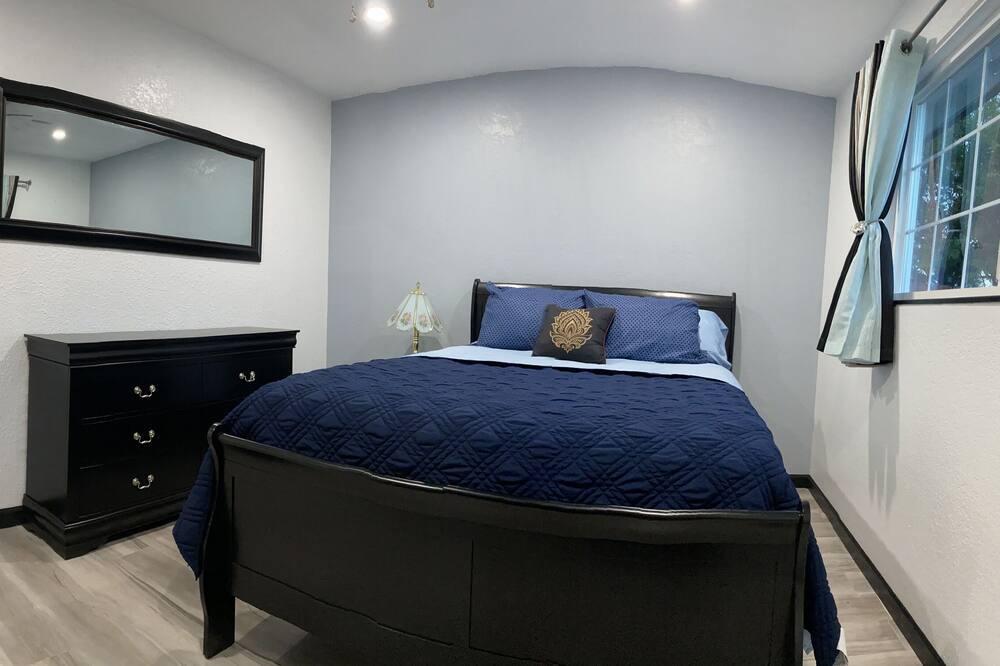 Photo of Bedroom in Atwater
