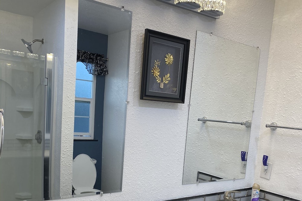 Photo of Bathroom in Atwater