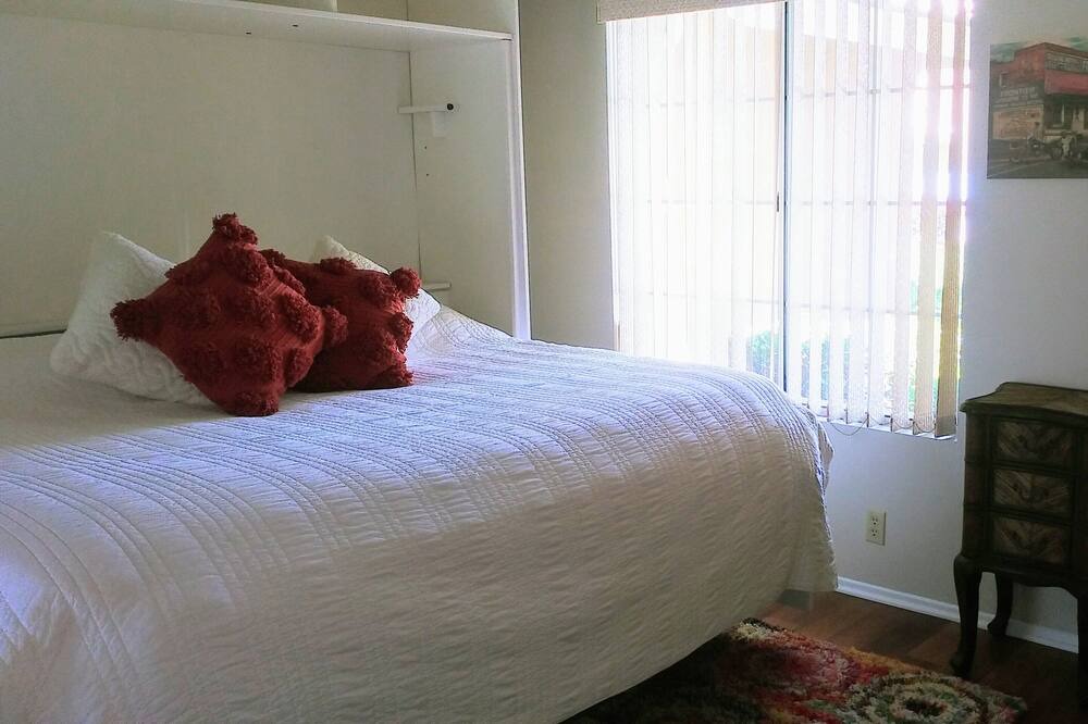 Photo of Bedroom in Sun Lakes