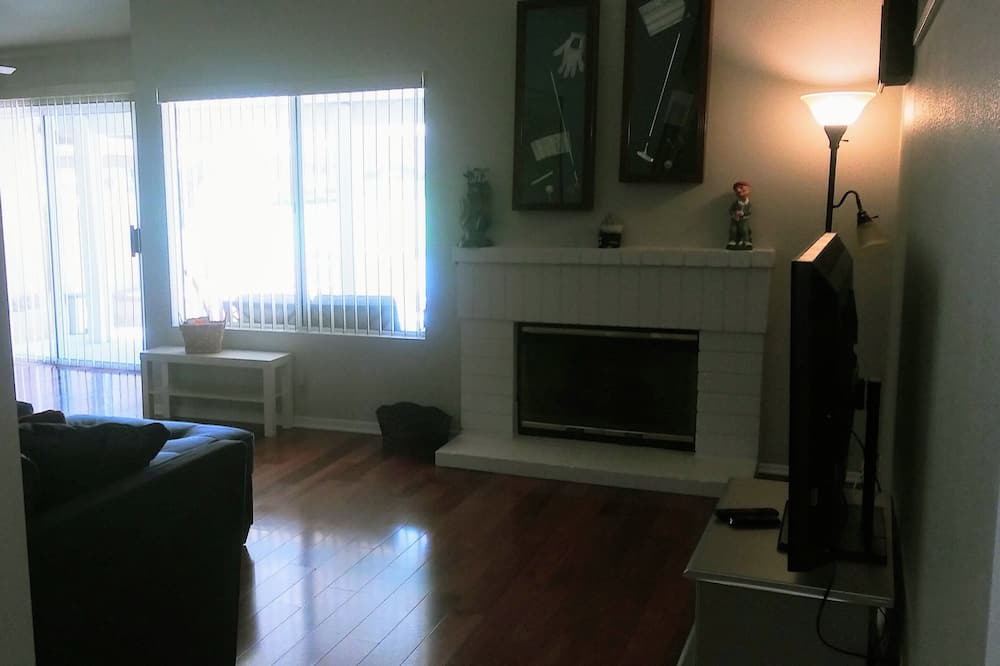 Photo of Livingroom in Sun Lakes